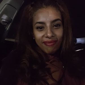 Meet your Posher, Kenia